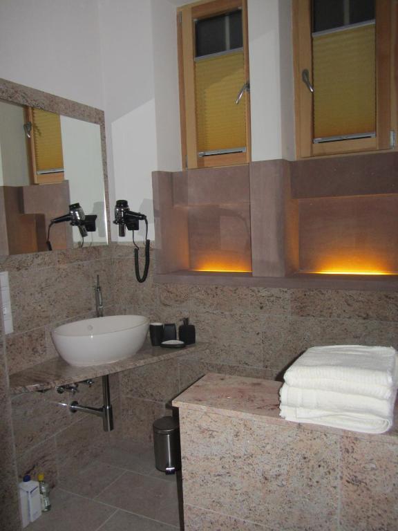 Exklusive Gaestezimmer Landau Landau in der Pfalz Bilik gambar